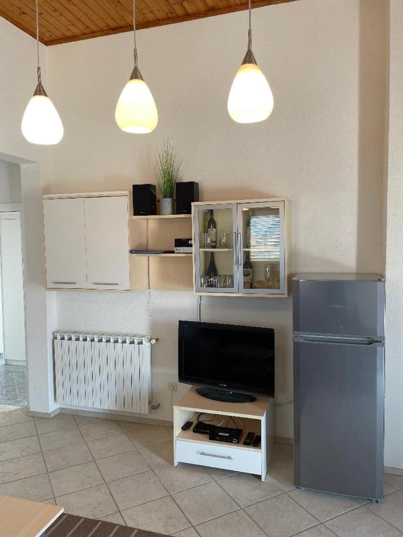 Apartment Gordana Vir Eksteriør billede